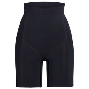 Skims High Waisted Bonded Short